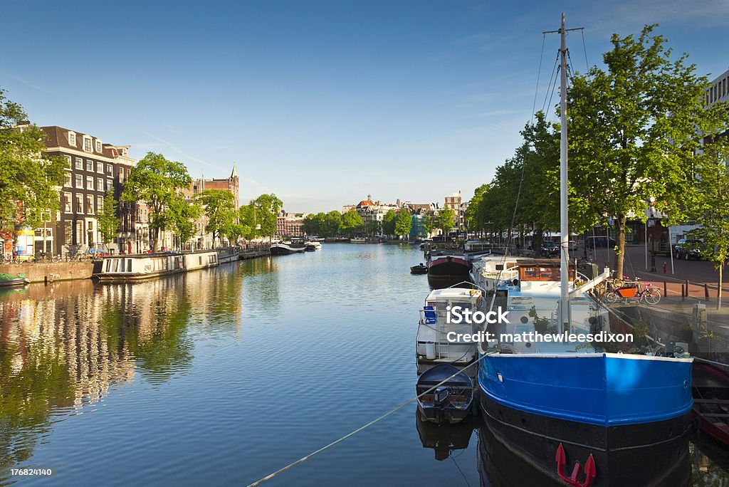 Амстердам Дом лодки, Голландия - Стоковые фото Grachtenpand роялти-фри