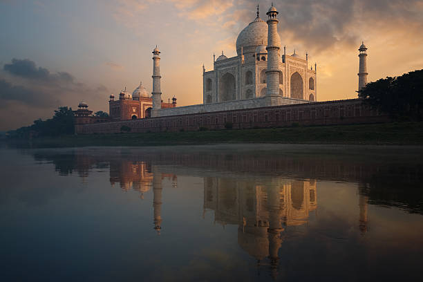 istock Taj Mahal Sunset from Jamuna River 176827351