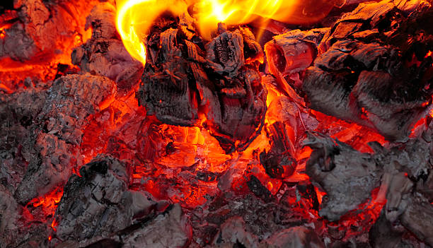 istock Bonfire red heat close up 176829168