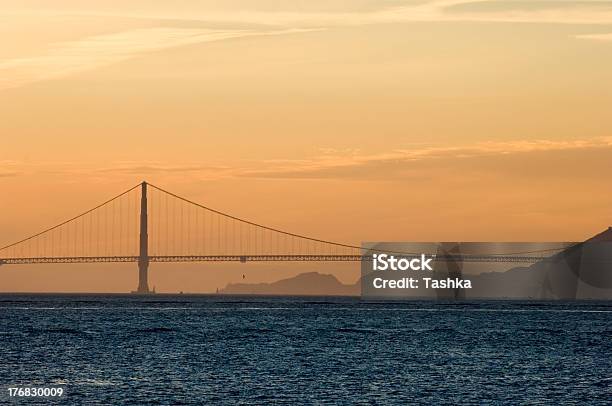 Golden Gate Stockfoto und mehr Bilder von Amerikanische Kontinente und Regionen - Amerikanische Kontinente und Regionen, Anhöhe, Berg