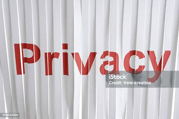 Privacidad Foto de stock y más banco de imágenes de Confidential - Palabra en inglés - Confidential - Palabra en inglés, Cortado en tiras, Derribado