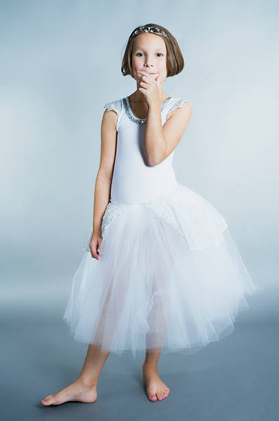 little bailarina, fairy garota studio series - ballet little girls child fairy - fotografias e filmes do acervo