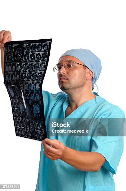 Médico - Fotografias de stock e mais imagens de Adulto - Adulto, Aprender, Articulação humana