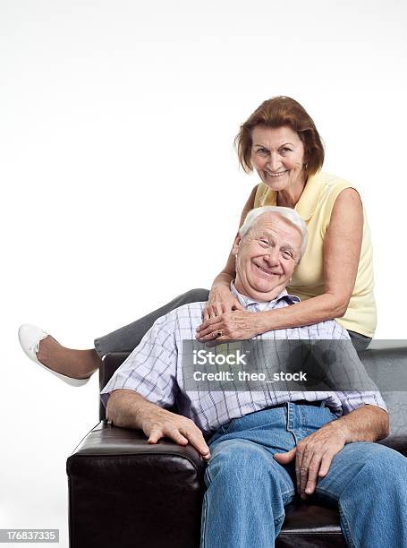 Lächelnd Altes Paar Stockfoto und mehr Bilder von Aktiver Senior - Aktiver Senior, Alter Erwachsener, Alterungsprozess