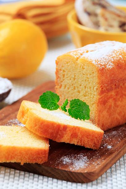 istock Sliced pound cake on a wooden cutting board 176837509