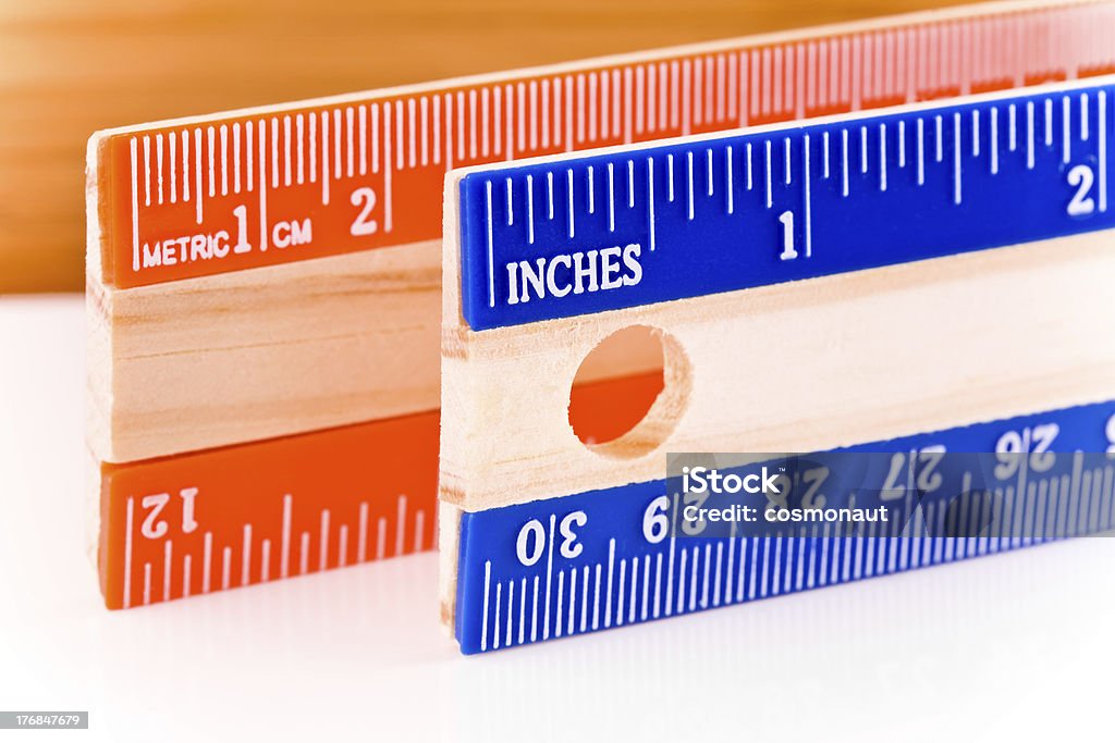wees onder de indruk vroegrijp Schrijf een brief Inches Vs Centimeters Stock Photo - Download Image Now - Change, Inch, Metric System - iStock wees onder de indruk vroegrijp Schrijf een brief Inches Vs Centimeters Stock Photo - Download Image Now - Change, Inch, Metric System - iStock