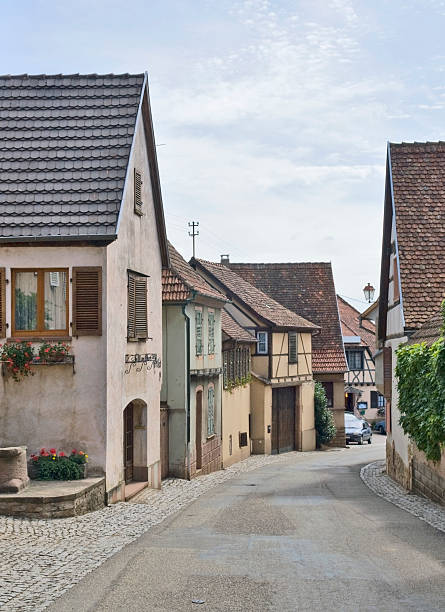istock Mittelbergheim street scenery 176853199