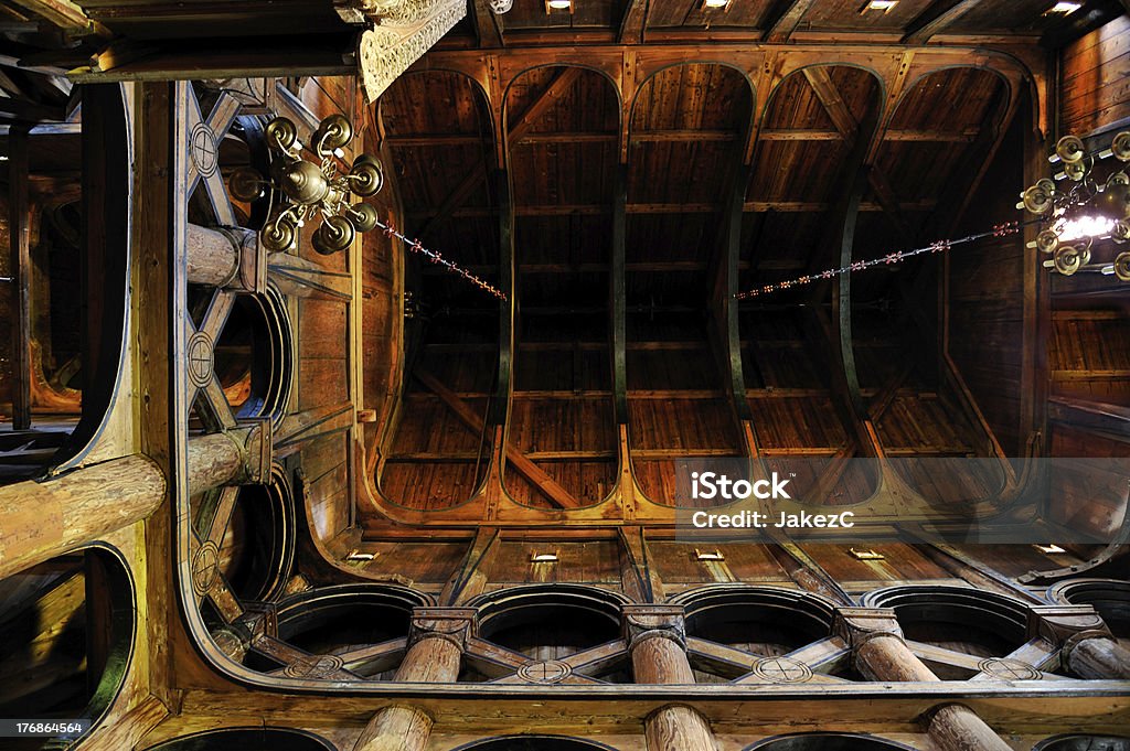 Hopperstad iglesia de madera-Noruega - Foto de stock de Iglesia libre de derechos