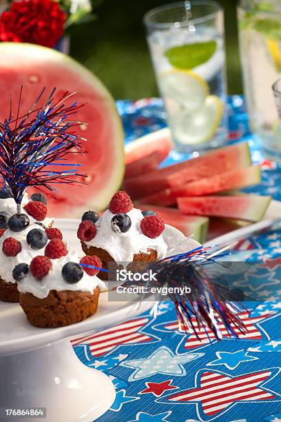 4th Of July Picnic Stock Photo - Download Image Now - American Culture, Baking, Berry Fruit