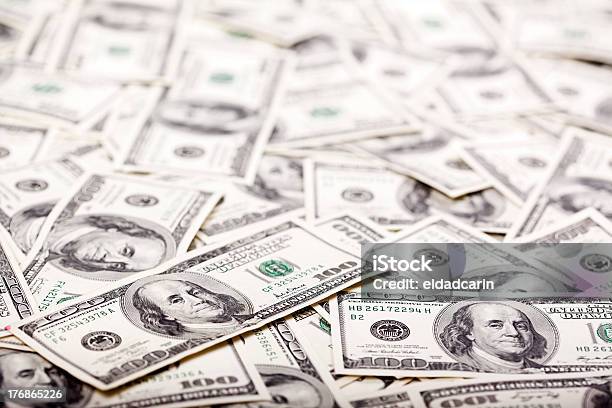 지저분한 Franklins 0명에 대한 스톡 사진 및 기타 이미지 - 0명, 100, 100 달러 지폐-미국 지폐 통화