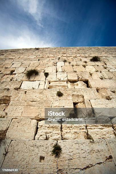Foto de O Muro Das Lamentações e mais fotos de stock de Muro das Lamentações - Muro das Lamentações, Antigo, Arcaico