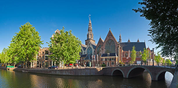 istock Oude Kerk Church, Amsterdam 176868931