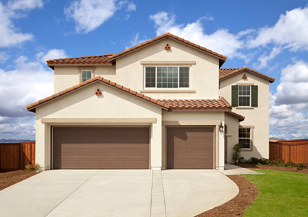 istock New Modern Family Home 176870380