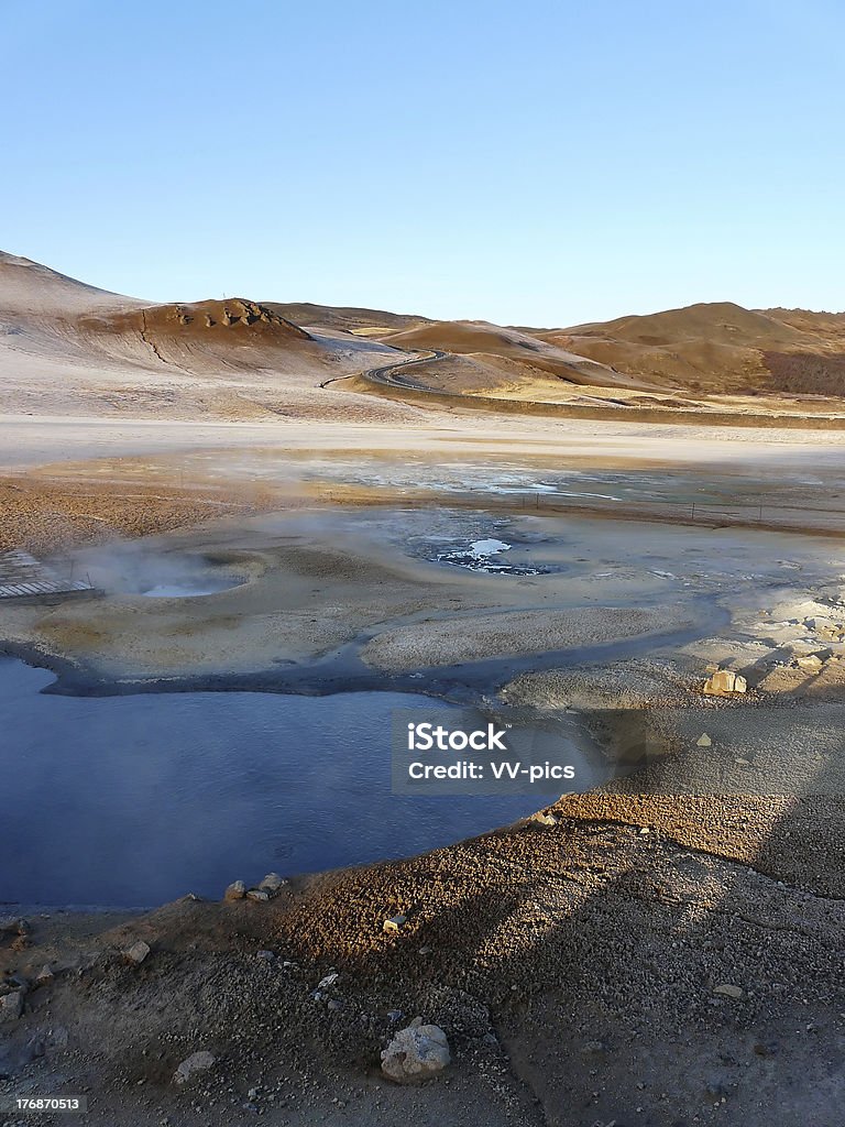 Hverir, obszar wulkaniczny, Islandii. - Zbiór zdjęć royalty-free (Bez ludzi)