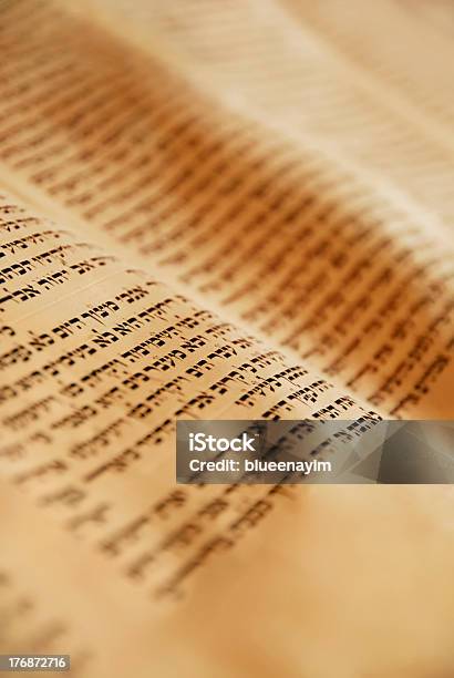Tora Blättern Stockfoto und mehr Bilder von Bibel - Bibel, Hebräisches Schriftzeichen, Tora