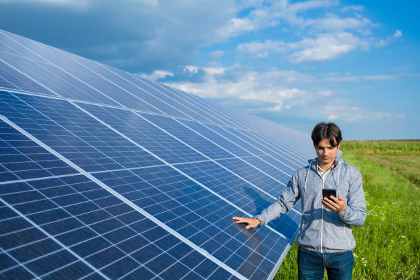 istock Engineer monitors performance of solar power plant 1768755726