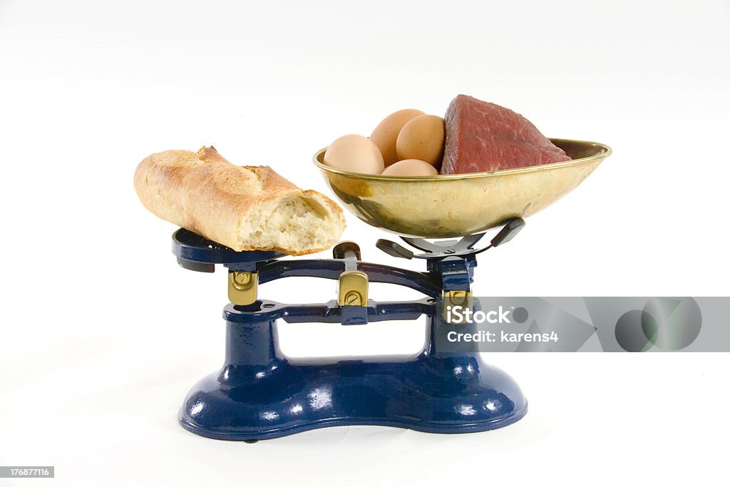 Сбалансированная диета - Стоковые фото Весы роялти-фри