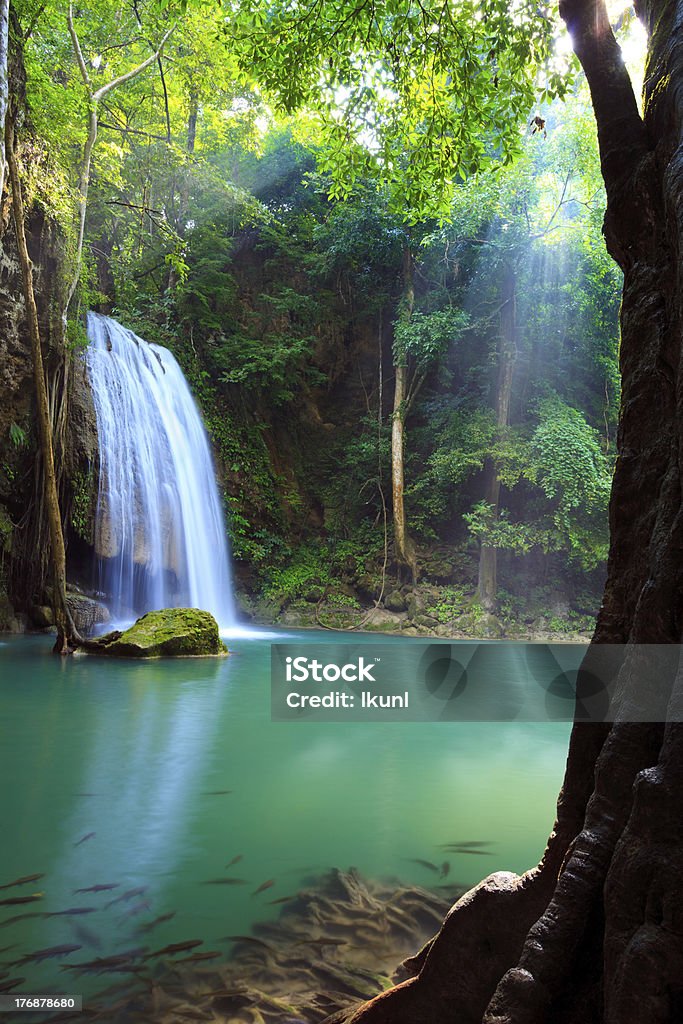 Cascate di Erawan in Kanchanaburi, Thailandia - Foto stock royalty-free di Acqua