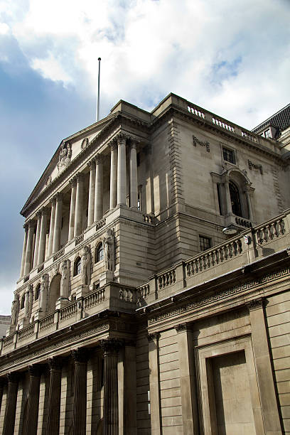 istock Gloom over bank of England 176879395
