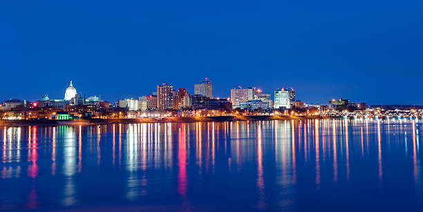 istock Harrisburg Pennsylvania at Sunset 176880291