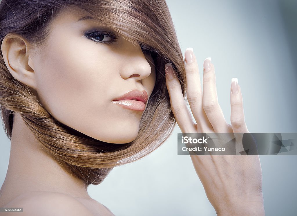 Imagen de chica con el pelo largo hermoso - Foto de stock de 20 a 29 años libre de derechos