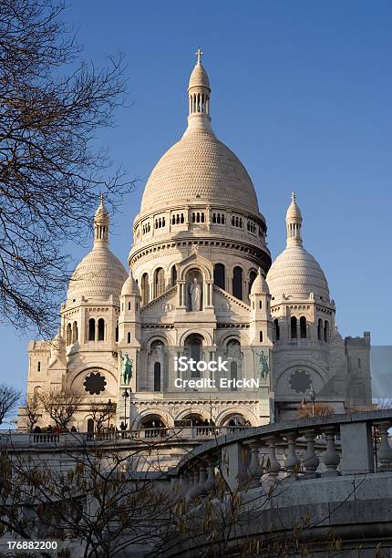 Il Sacro Cuore - Fotografie stock e altre immagini di Ambientazione esterna - Ambientazione esterna, Architettura, Basilica