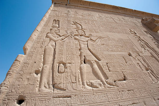 istock Hieroglypic carvings on an egyptian temple 176883328