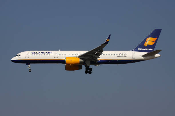 Icelandair Boeing 757-200 Frankfurt am Main, Germany - March 15, 2012: Icelandair Boeing 757-200 with registration TF-FIP on final for runway 25L of Frankfurt Airport. boeing 757 stock pictures, royalty-free photos & images