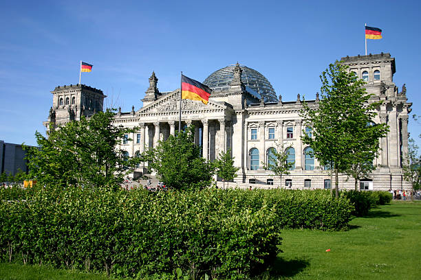 istock Reichstag Bundestag Berlin 176883702