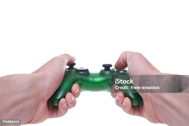 Foto de Gamepad Joystickjoypad e mais fotos de stock de Mão humana - Mão humana, Videogame, Aposta