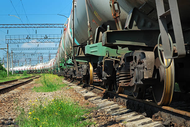 istock transports tanks with oil 176891992