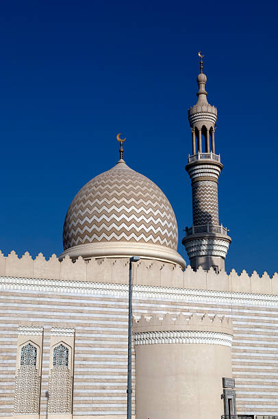 istock Sheikh Zayed Mosque Ras al Khaimah Dubai 176895204
