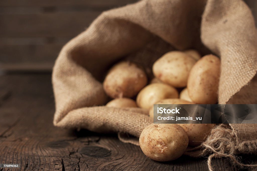 감자 in 색 - 로열티 프리 생감자 스톡 사진