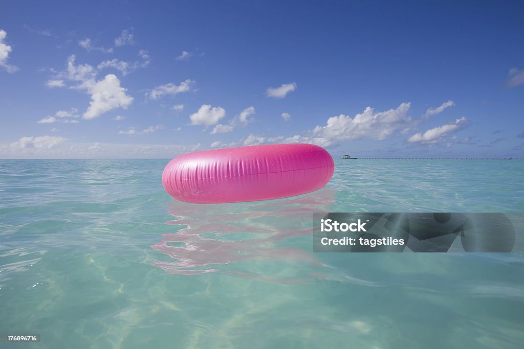 Rosa rueda flotante - Foto de stock de Flotador - Inflable libre de derechos