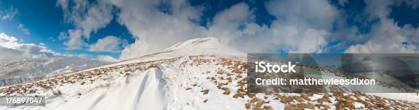 Dramatischen Schneebedeckten Berge Brecon Beacons Wales Großbritannien Stockfoto und mehr Bilder von Idylle