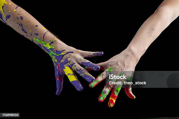 Bunte Hände Stockfoto und mehr Bilder von Abstrakt - Abstrakt, Berühren, Bunt - Farbton