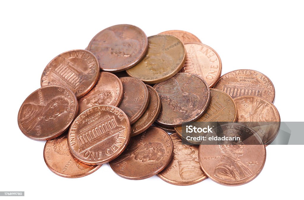 Isolado pilha de Pennies - Foto de stock de Moeda de Um Cent royalty-free