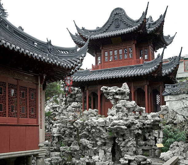 istock Yuyuan Garden in Shanghai 176902543