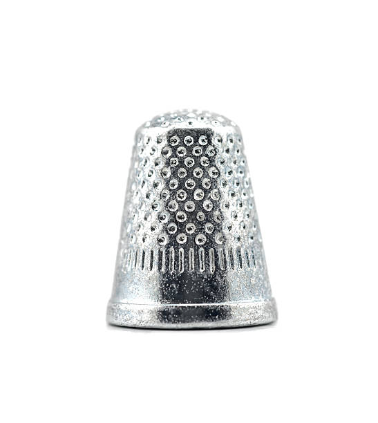 dedal - thimble sewing item close up studio shot fotografías e imágenes de stock