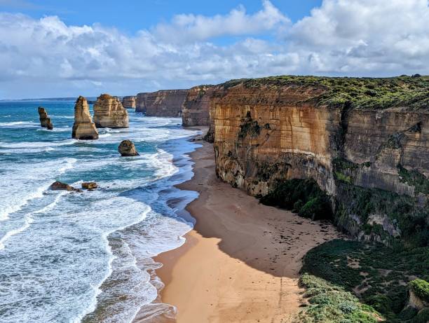 istock 12 Apostles Beach Mountain Great Ocean Road Melbourne 1769227308