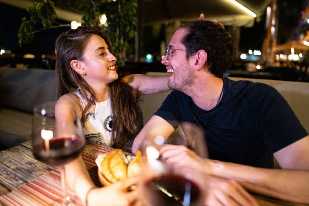 istock Tourist couple in a romantic dinner in the restaurant 1769313573