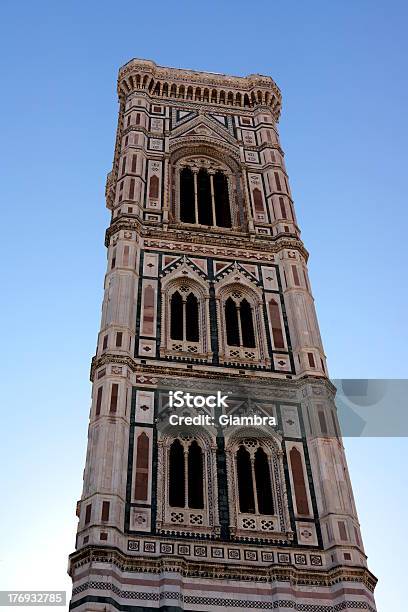 Firenze Torre Campanaria Di Giotto - Fotografie stock e altre immagini di Campana - Campana, Campanile, Campanile di Firenze