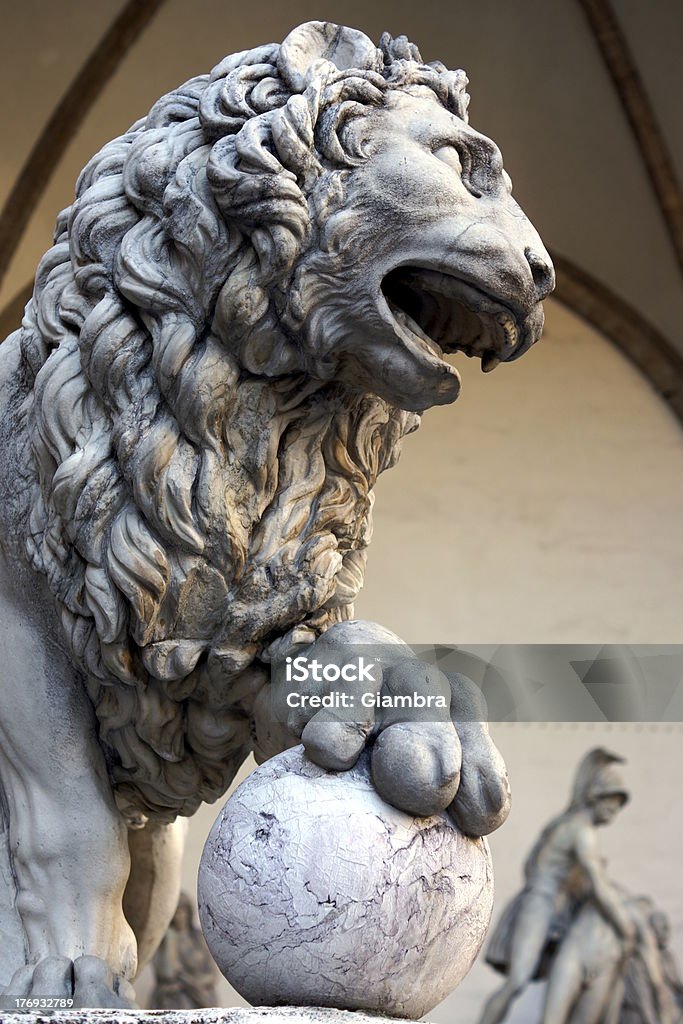 Firenze, Leone Piazza della Signoria. - Foto stock royalty-free di Architettura