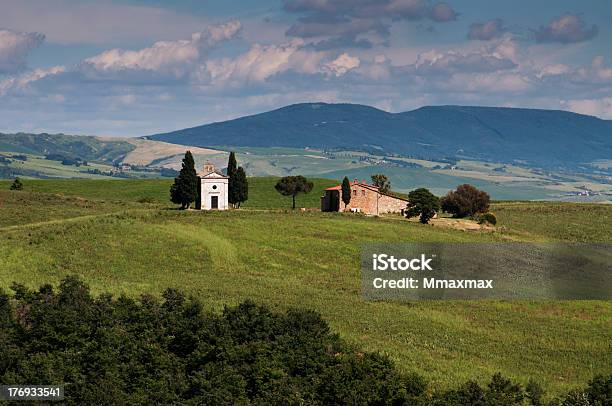 Small Chapel In The Val Dorcia Stock Photo - Download Image Now - Architecture, Building Exterior, Built Structure