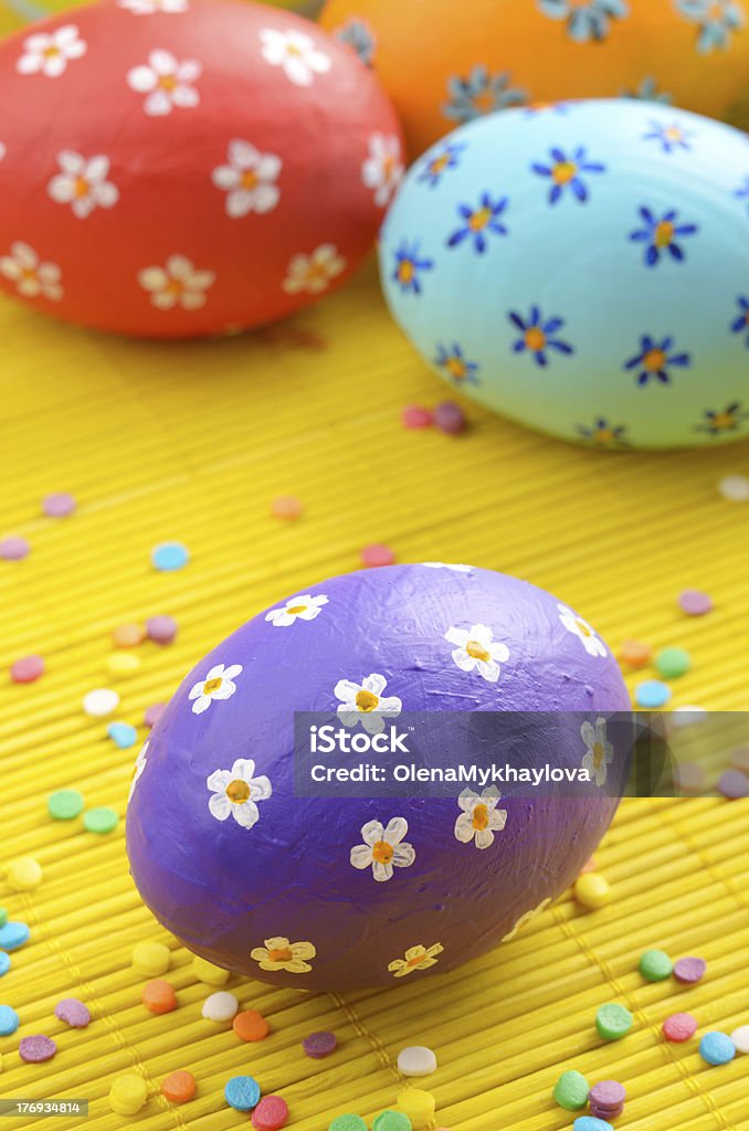 Huevos de Pascua - Foto de stock de Amarillo - Color libre de derechos