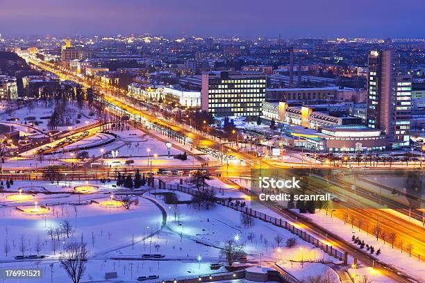 夜の冬のパノラマミンスクベラルーシ - ミンスクのストックフォトや画像を多数ご用意 - ミンスク, 冬, アベニュー