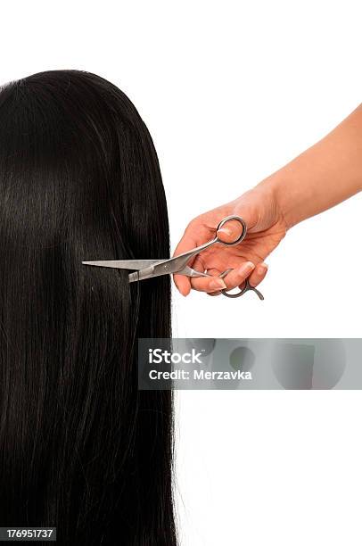 Photo libre de droit de Coupe De Cheveux banque d'images et plus d'images libres de droit de Cheveux longs - Cheveux longs, Ciseaux, Adulte