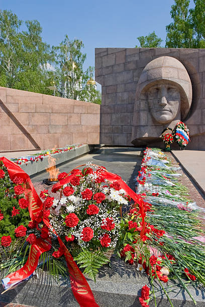 istock Eternal flame on monument of glory in Samara, Russia 176952944