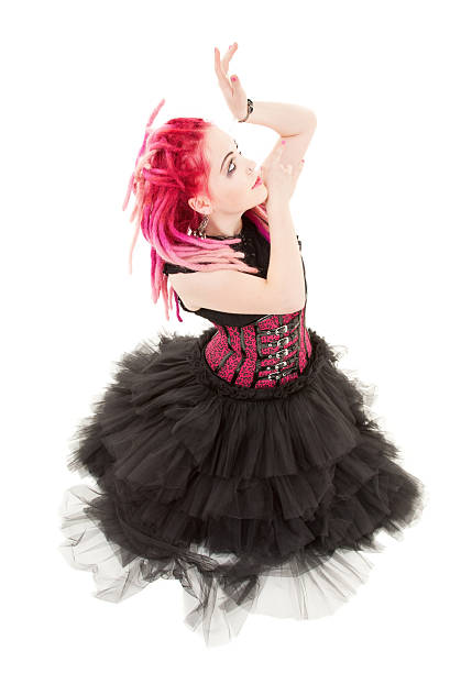 danza ragazza capelli rosa - fashion gothic style lace women foto e immagini stock