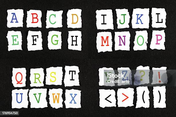 Alfabeto - Fotografie stock e altre immagini di Alfabeto - Alfabeto, Carattere tipografico, Carta